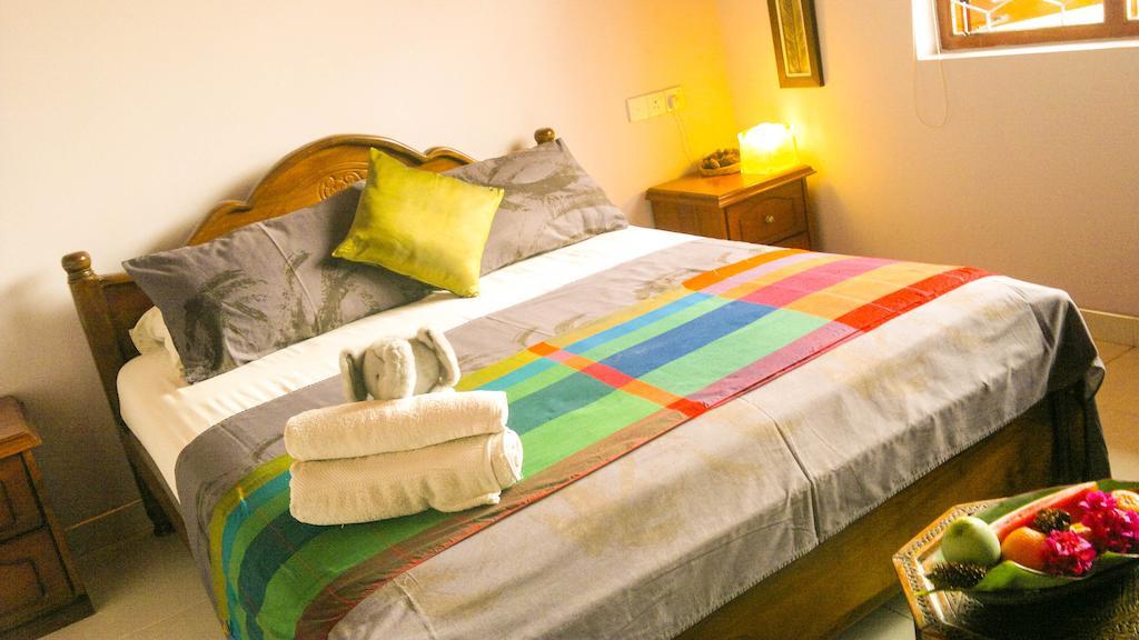 Serendib Guest House Negombo Quarto foto